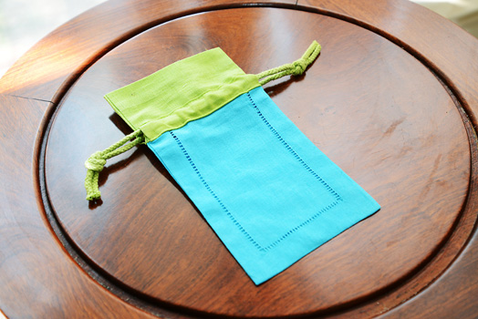 Hemstitch sachet bag, multi color, aqua & hot green top